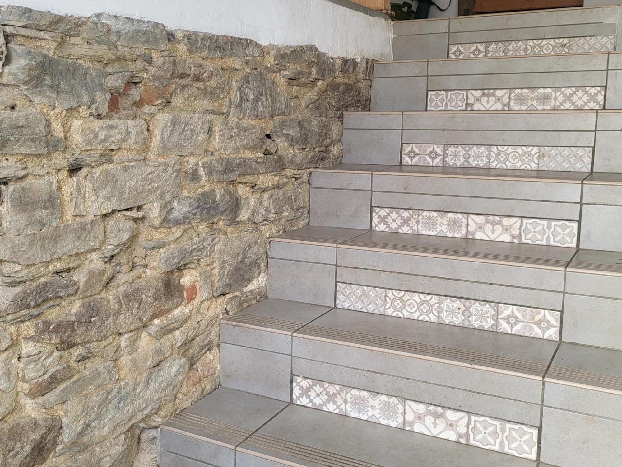 Freundliches Appartement - Bitte Angaben Zum Gastgeber Lesen Wehrheim Εξωτερικό φωτογραφία
